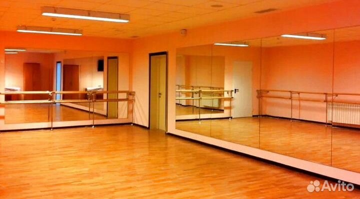 Зеркала в спортзалы