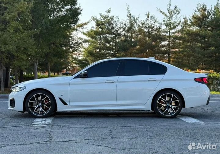 BMW 5 серия 2.0 AT, 2022, 46 700 км