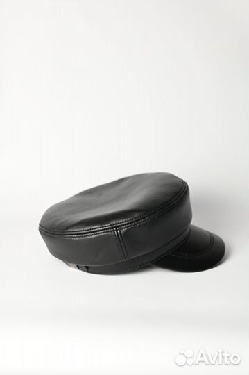 Кепка женская кожаная