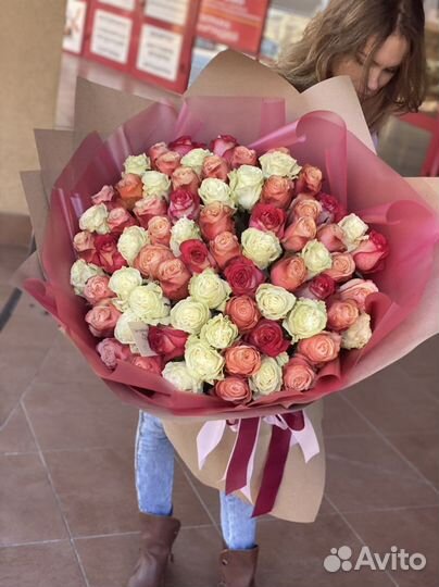 51 роза Крупная Эквадор