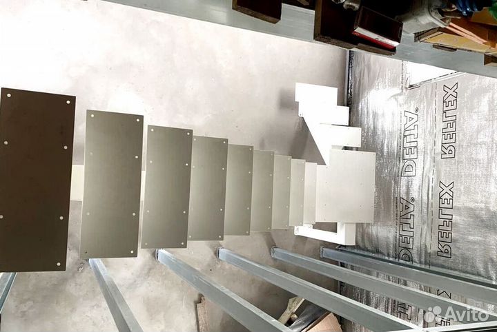 Лестница в дом. Заключаем договор