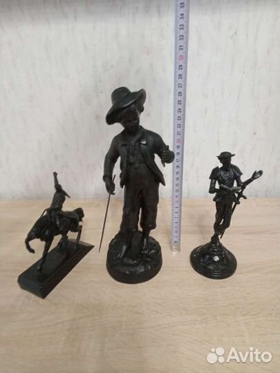 Статуэтки чугун