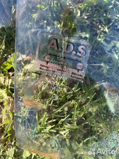 Стекла дверные mercedes w123