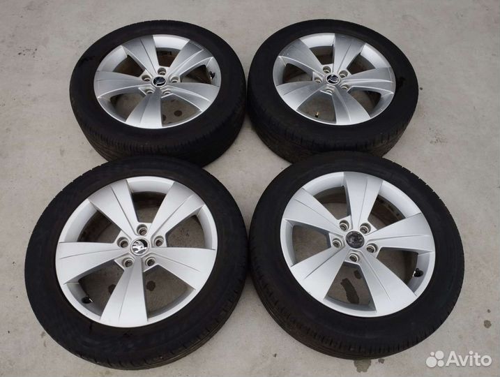 Диски Skoda 3V0601025A оригинал