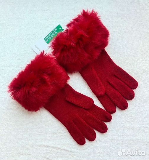 Новые перчатки Benetton