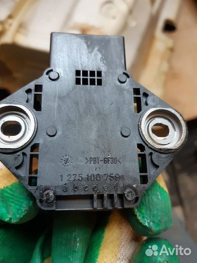 Датчик ускорения Mercedes Benz W212