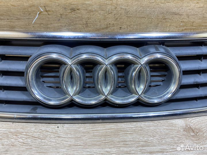 Решетка радиатора Audi A6 C5 дорест Арт. 130382