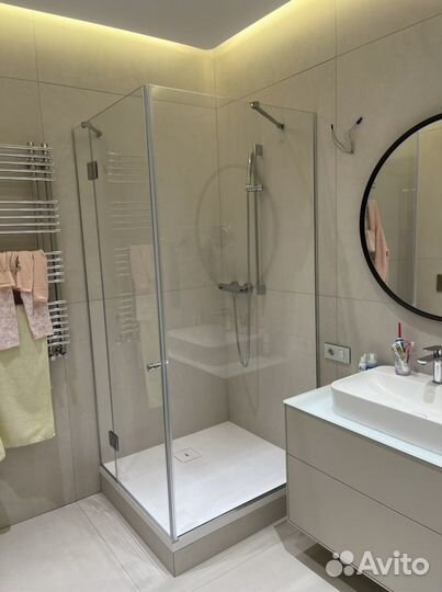 Душевая кабина, уголок, шторка и стекла