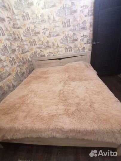 Плед на кровать
