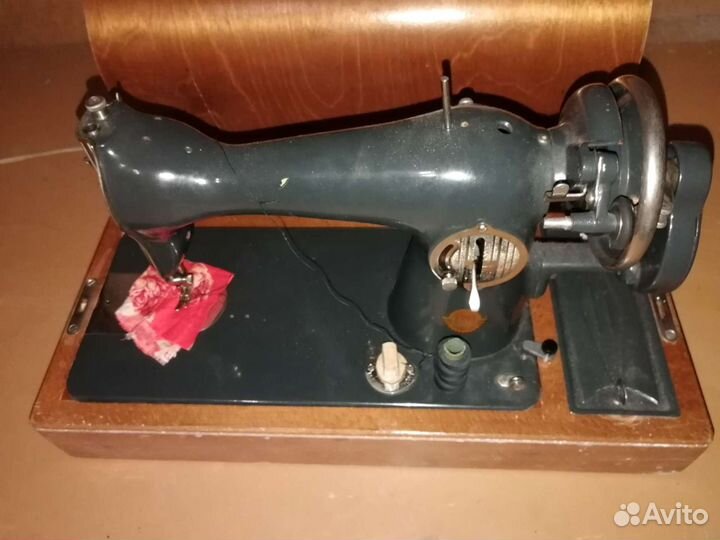 Швейная машинка