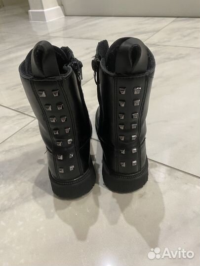 Ботинки на девочку