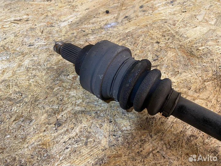 Полуось задняя правая BMW 3 F30/F31/F34 2015