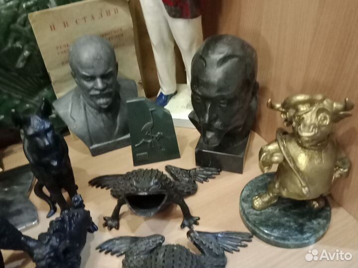 Скульптуры бюсты СССР