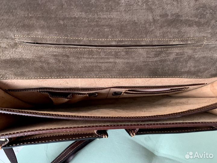 Мужской кожаный портфель