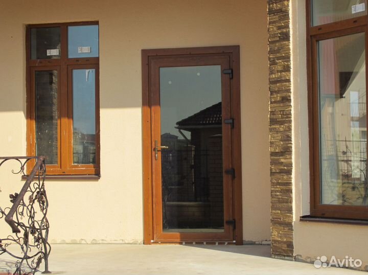 Пластиковые окна в комнату