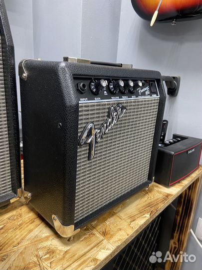 Комбоусилитель fender