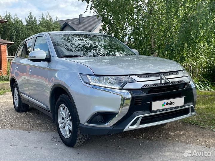 Mitsubishi Outlander 2.0 CVT, 2019, 67 000 км