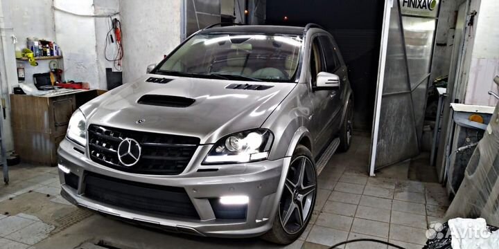 Передний бампер mercedes ML class W164 дорестайлин