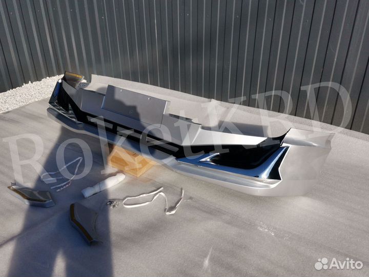 Обвес на Toyota Land Cruiser Prado 120 Modellista