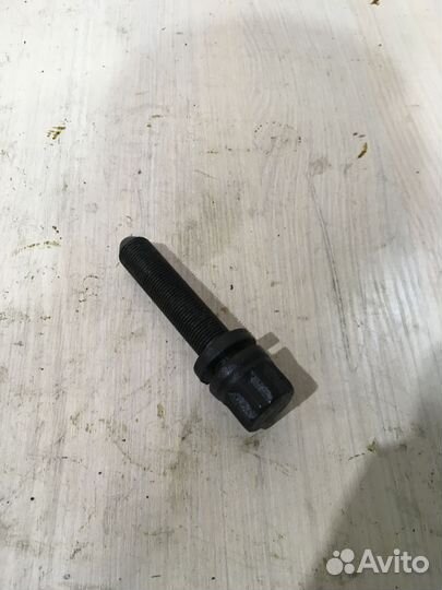 Болт коленвала Ауди А6 С6 3.0 BBJ