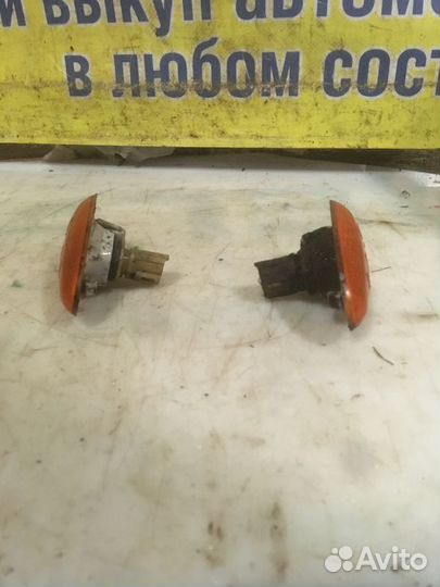 Повторитель в крыло Chevrolet Lanos