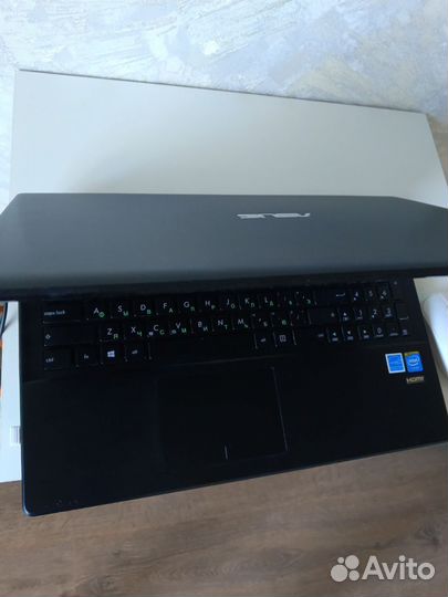 Asus 4ядра/8гб озу/SSD/рабочая батарея