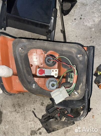 Задний левый фонарь honda accord 4