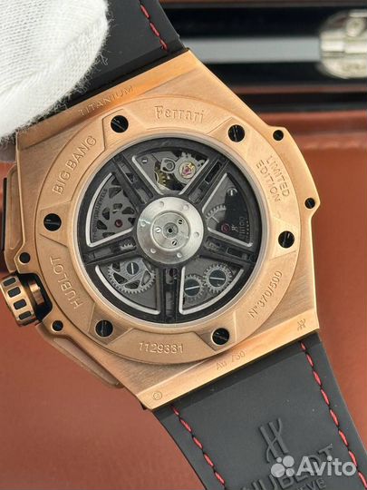 Часы Hublot Ferrari