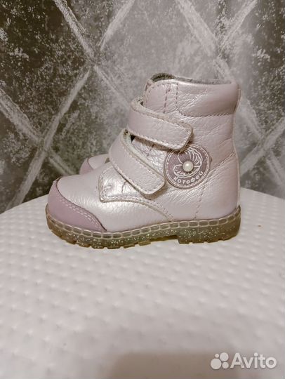 Ботинки демисезонные для девочки 20 размер