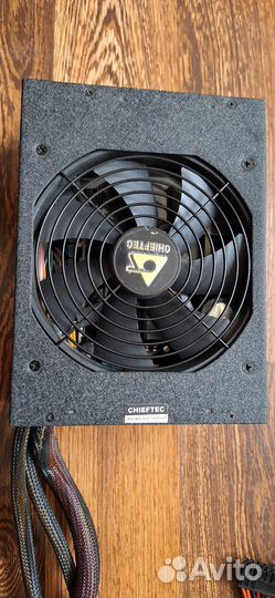 Блок chieftec power 1350w