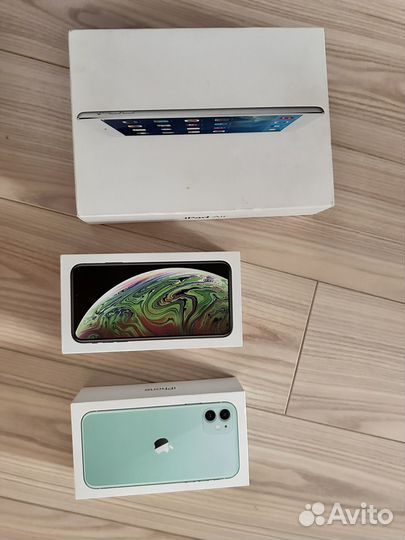 Коробка iPhone