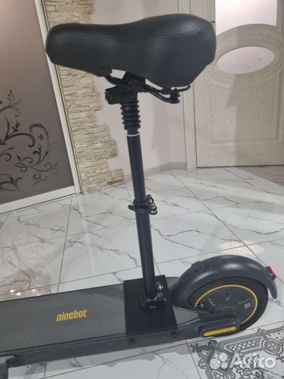 Самокат ninebot KickScooter MAX G30P бу