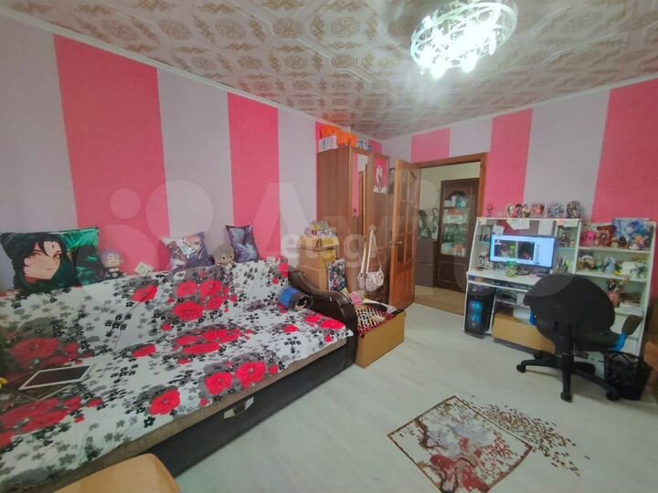 3-к. квартира, 84,3 м², 1/9 эт.