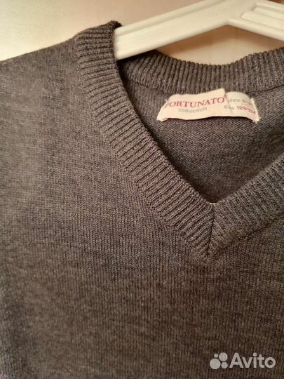 Жилет для мальчика серый школьный