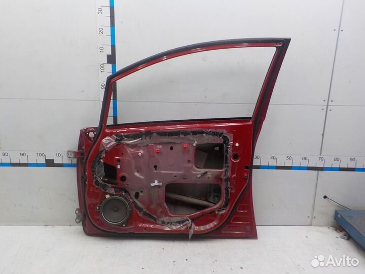 Дверь передняя правая Toyota Auris