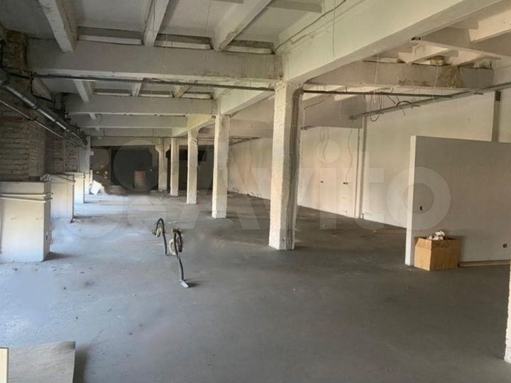 Сдам офисное помещение, 414.6 м²