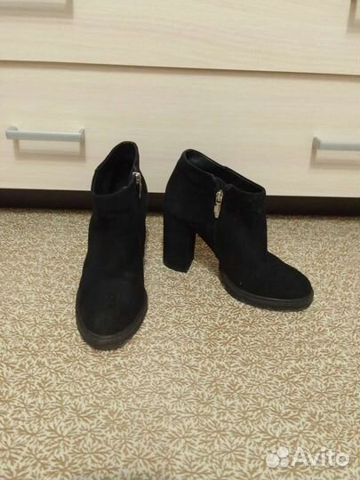 Обувь женская 37 размер