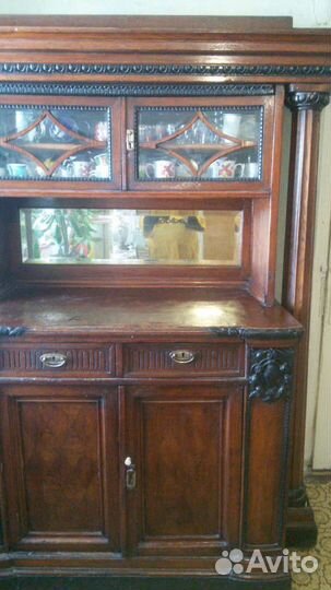 Антикварный Буфет с зеркалом. Примерно 50х-60х г