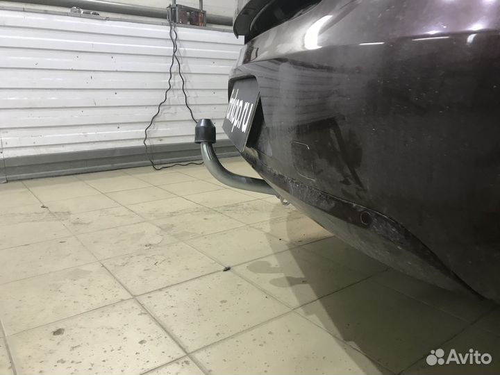 Фаркоп Skoda Superb