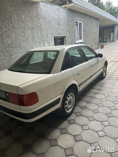 Audi 100 2.0 МТ, 1991, 250 000 км