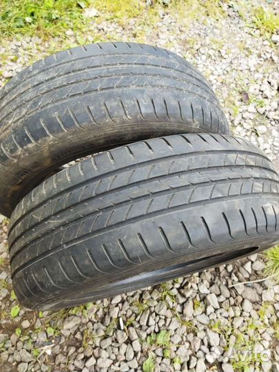 Goodyear EfficientGrip Compact 205/60 R16 37
