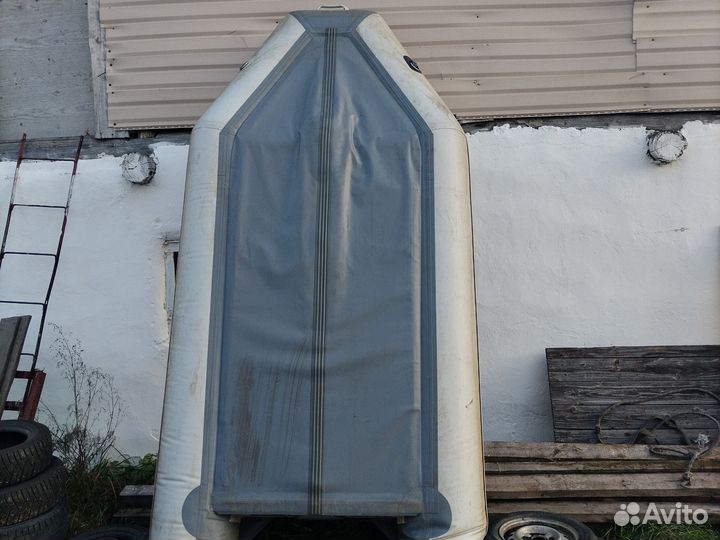 Лодка 360 с мотором 9.8