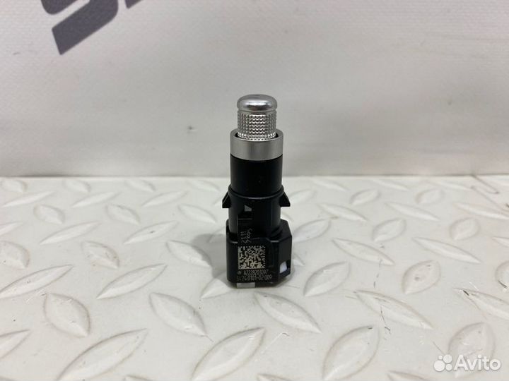 Регулятор дефлектора салона задний Mercedes