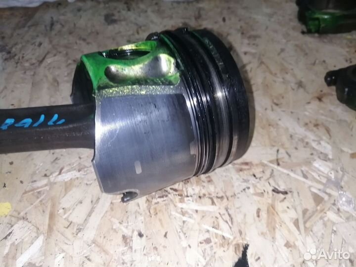 Поршень с шатуном Ford Mondeo 4 2 0 дизель