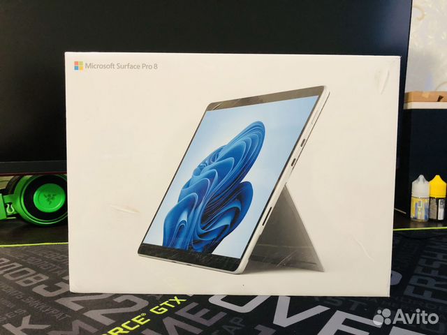 Планшет Microsoft Surface pro 8