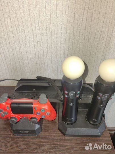 Sony playstation 4 + VR + диски на фото