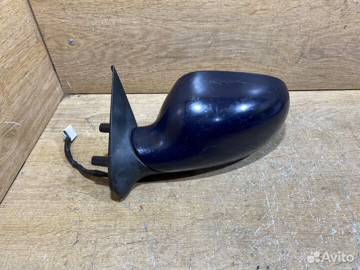 Зеркало левое Lancia Lybra Арт. 7721523