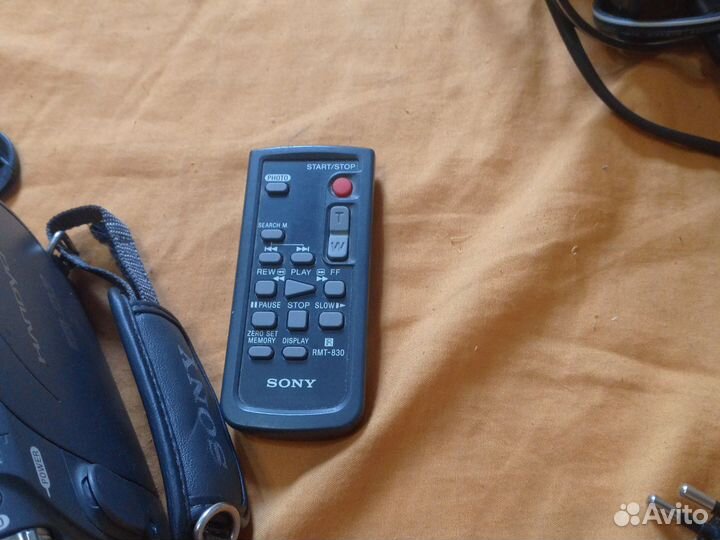 Видео камера Sony handycam DvD