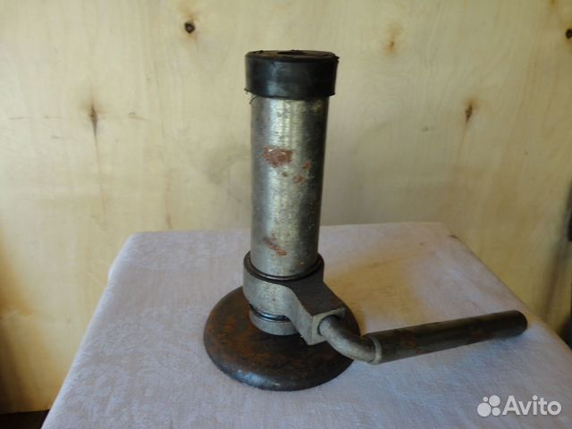 Домкрат механический винтовой купить в Санкт-Петербурге | Авито