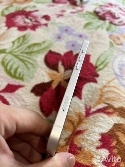 iPhone 14, 128 ГБ